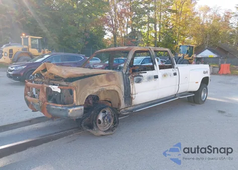 1996 GMC Sierra K3500 z USA, uszkodzony, nr VIN 1GTHK33J6TF013324